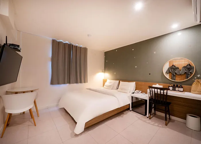 Hotel Haeundae Dongbeck 3*